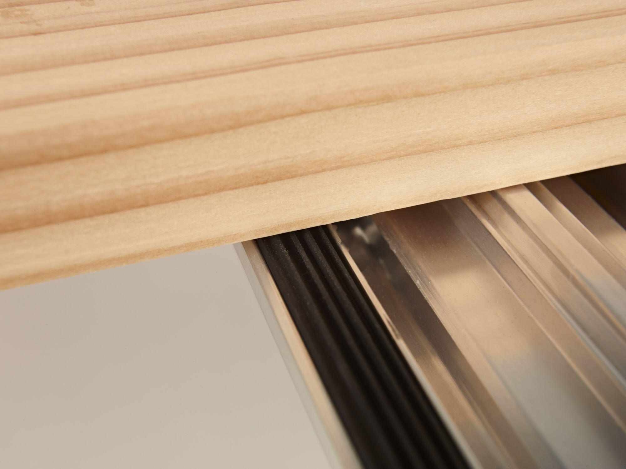 Assembled cassette floor with click-in system and cushioning - 1 x 2.5 m - pine wood