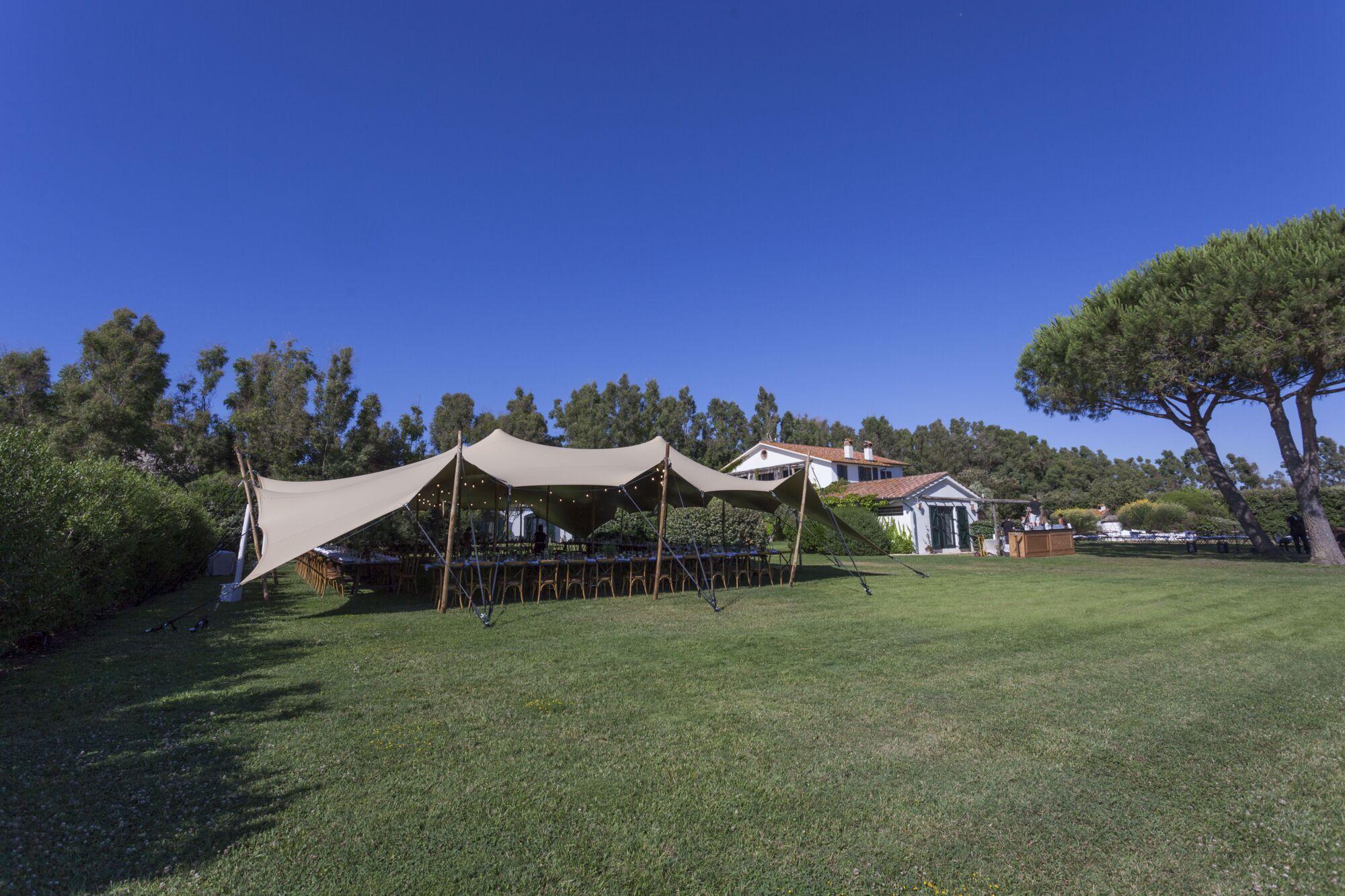 Triflexx stretch tent canvas (560 g/m²) with clamps - 15 x 20 m Cream/Cream