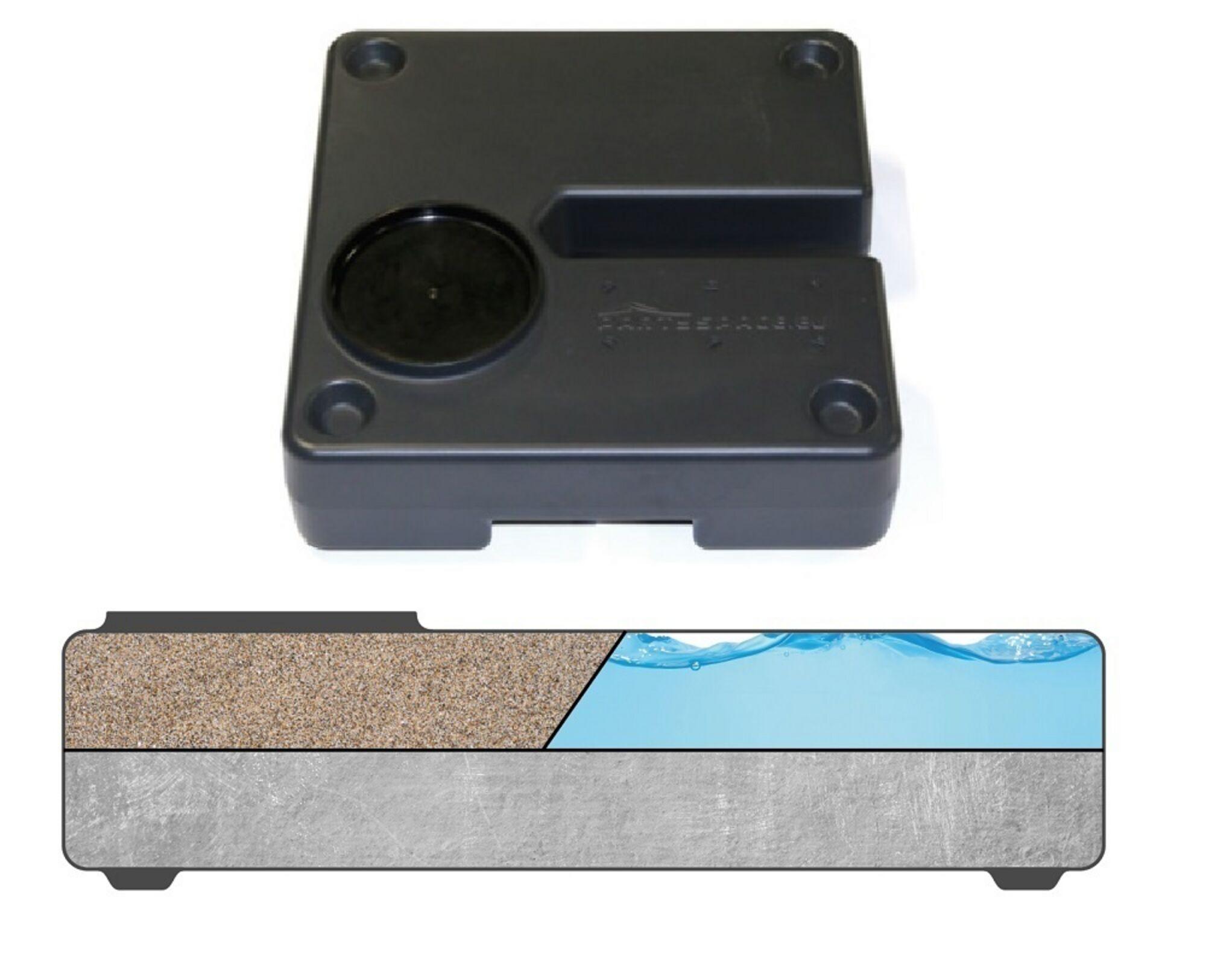 Plastic weight half-filled with concrete 15 kg